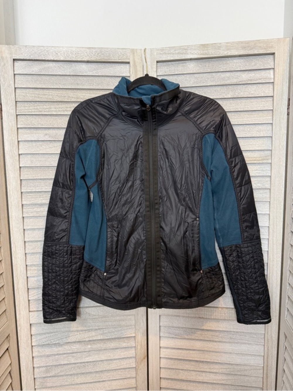 Lululemon Run Bundle Up Down Insulated Jacket Women’s Size 10